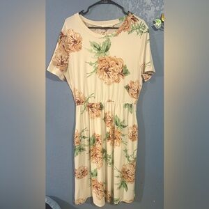 Floral Print Cream Dress short Sleeve Dress- XLG-EUC